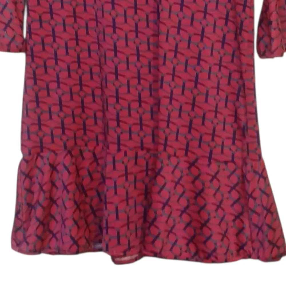 Buckhead Betties - NWT, Maze Runner Mandy Poly-Knit Shift Dress, Ruffled Bottom - Picture 7 of 11